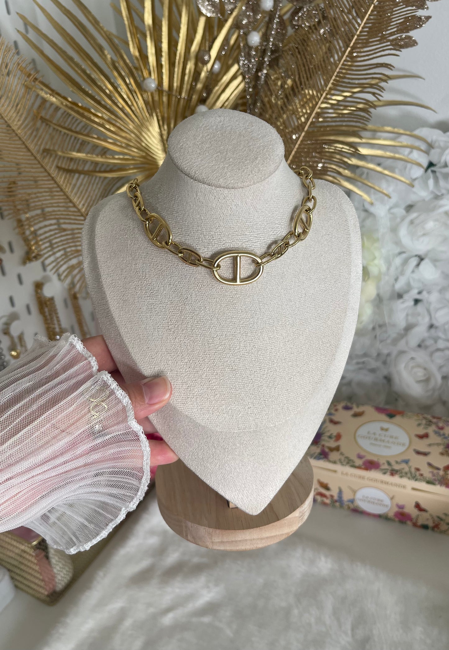 Collier Djasia