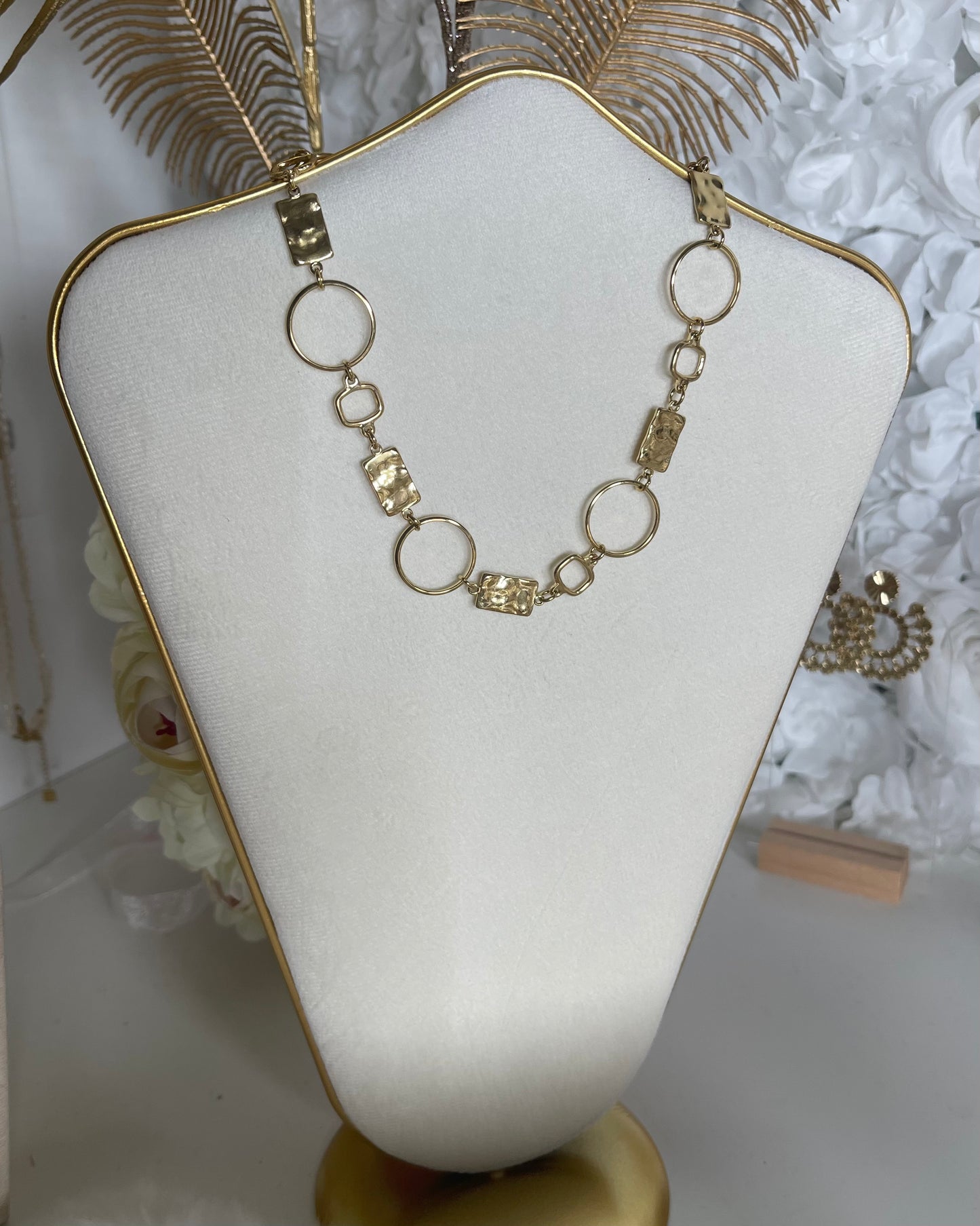 Collier Lou