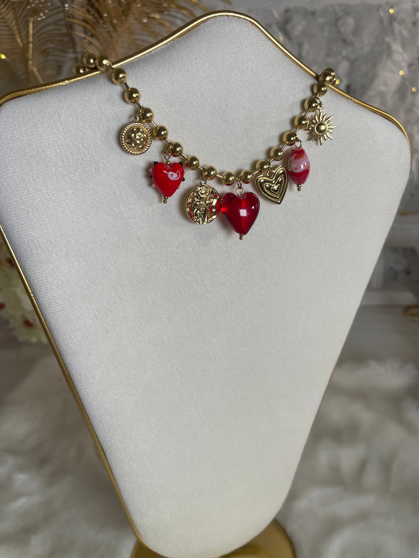 Collier Trinity red
