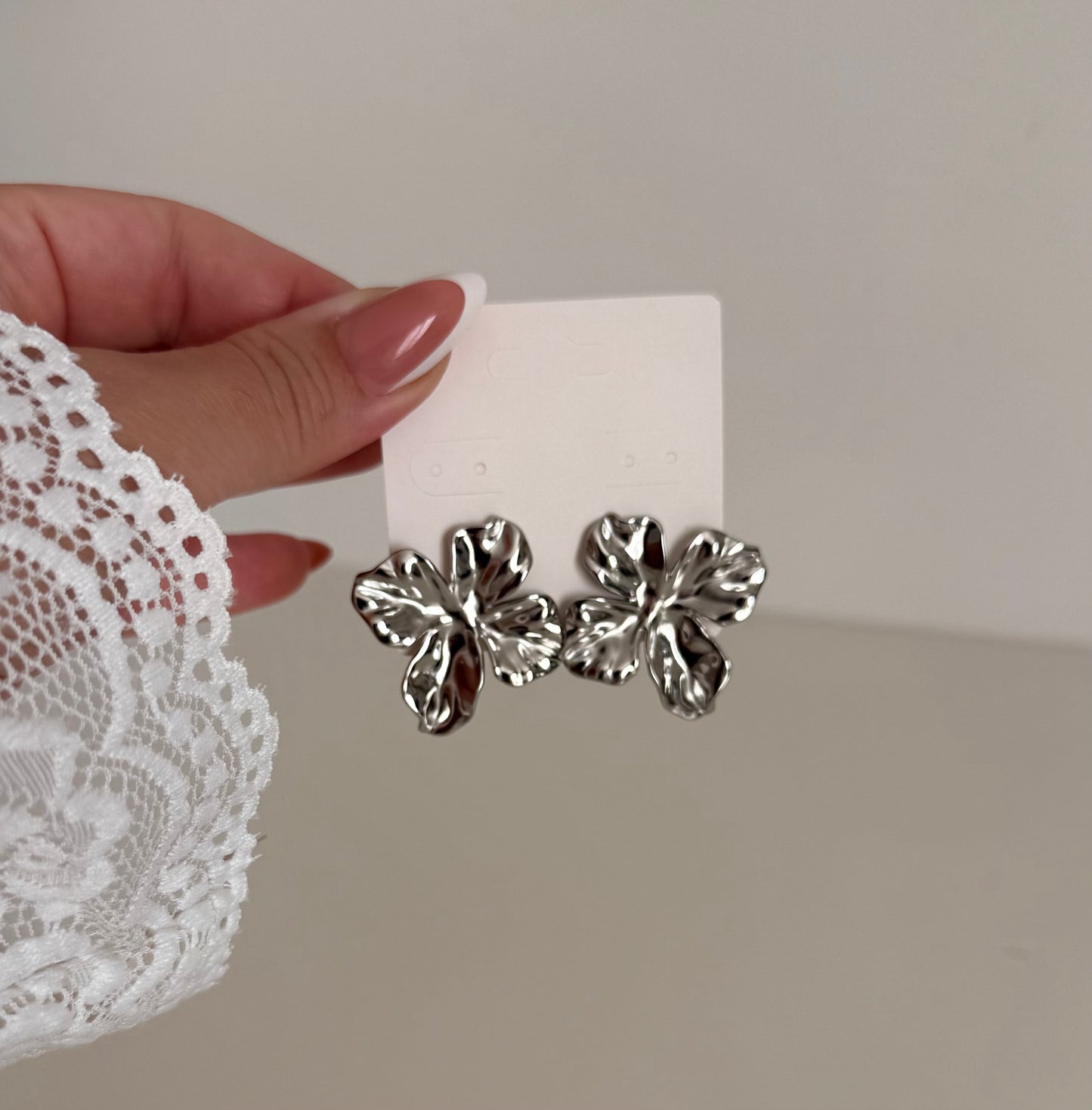 Boucles d'oreilles Flora argent