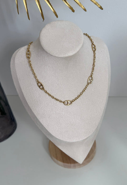 Collier Aylin