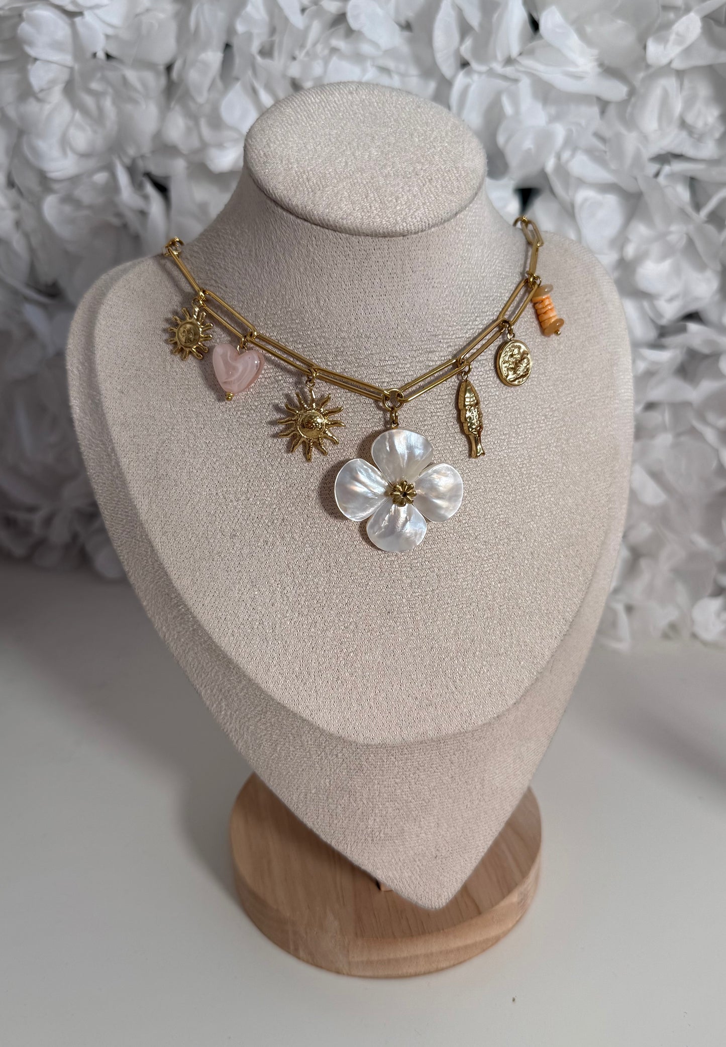 Collier Betty