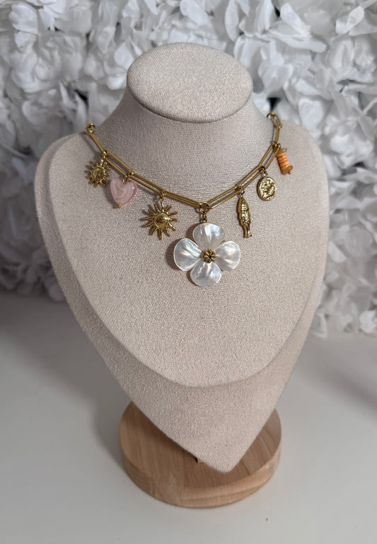 Collier Betty