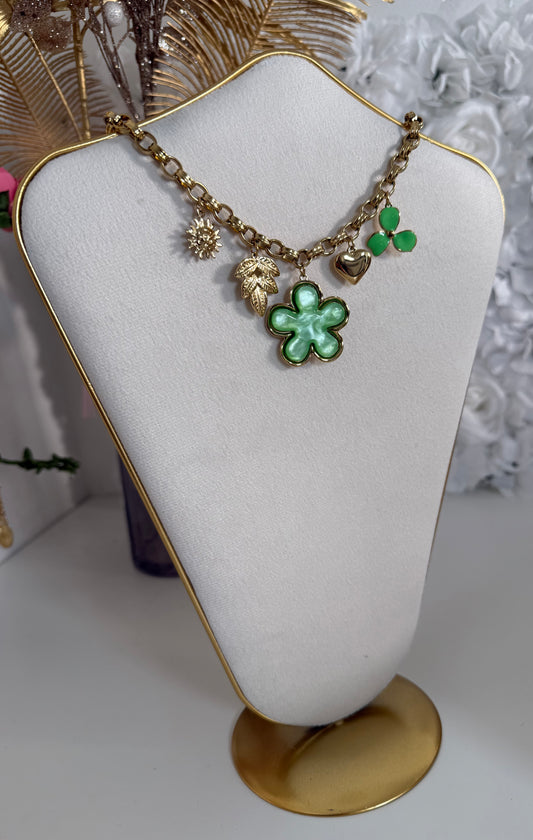 Kenzi green necklace