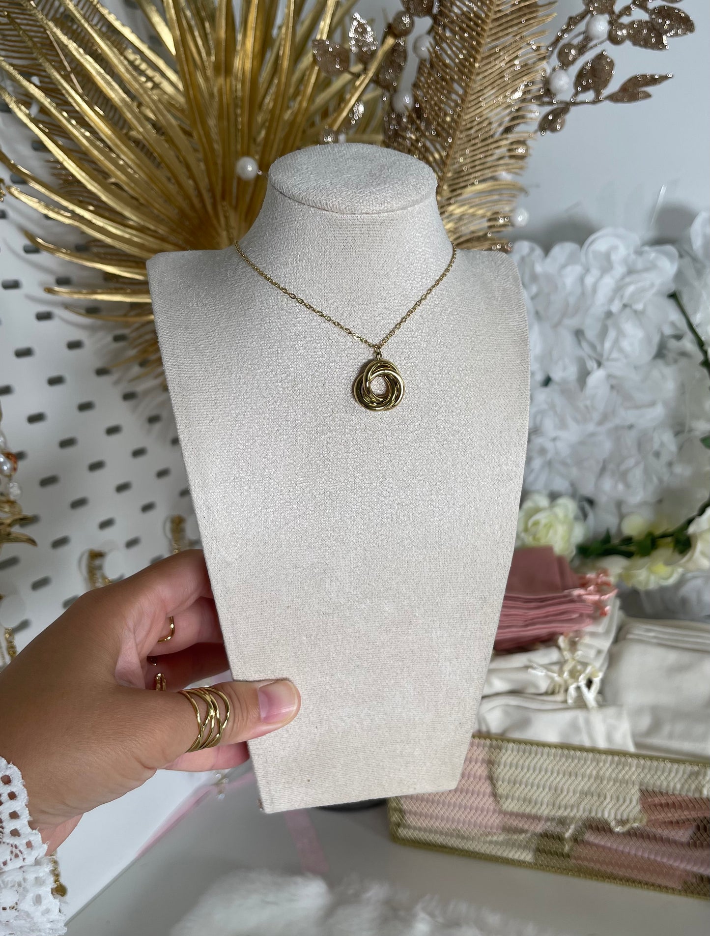 Collier Lison